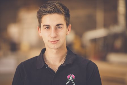 Gratulation zur Ausbildung!